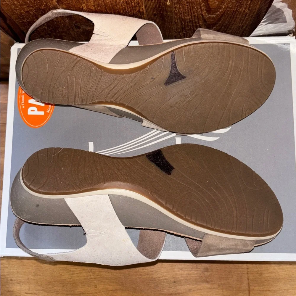 Dansko Brown and Cream Suede & Leather Wedge Sandals, Tiana Size 37 US 6.5-7 NWT